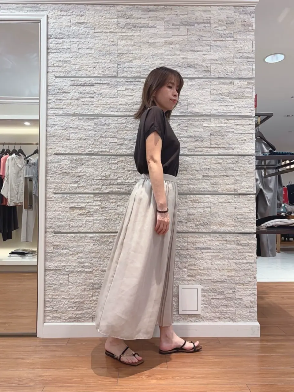 23区 犬塚 コーディネート画像