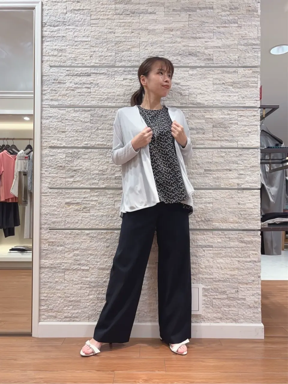 23区 犬塚 コーディネート画像