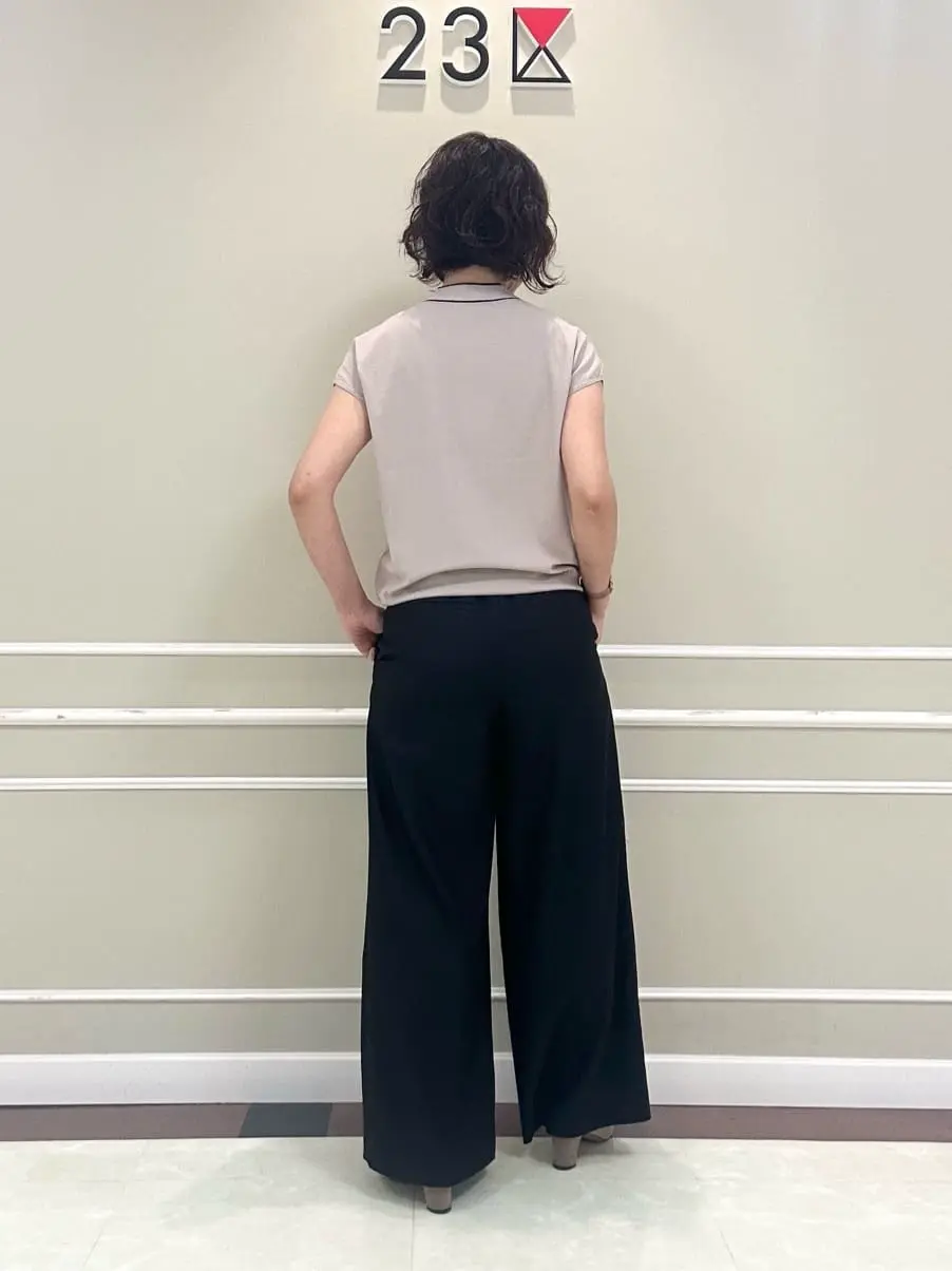 23区 助川 コーディネート画像