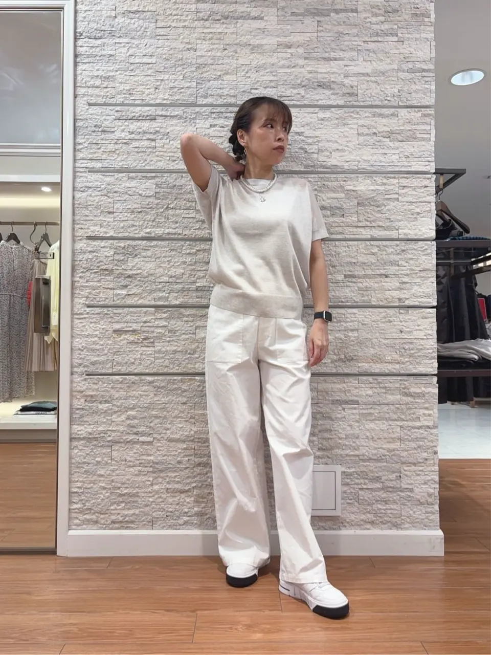 23区 犬塚 コーディネート画像