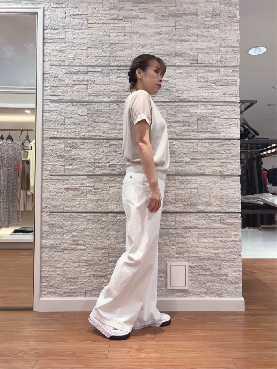 23区 犬塚 コーディネート画像