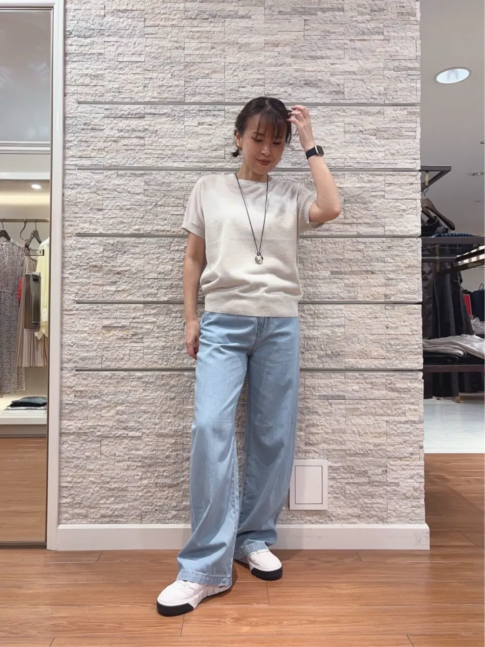 23区 犬塚 コーディネート画像