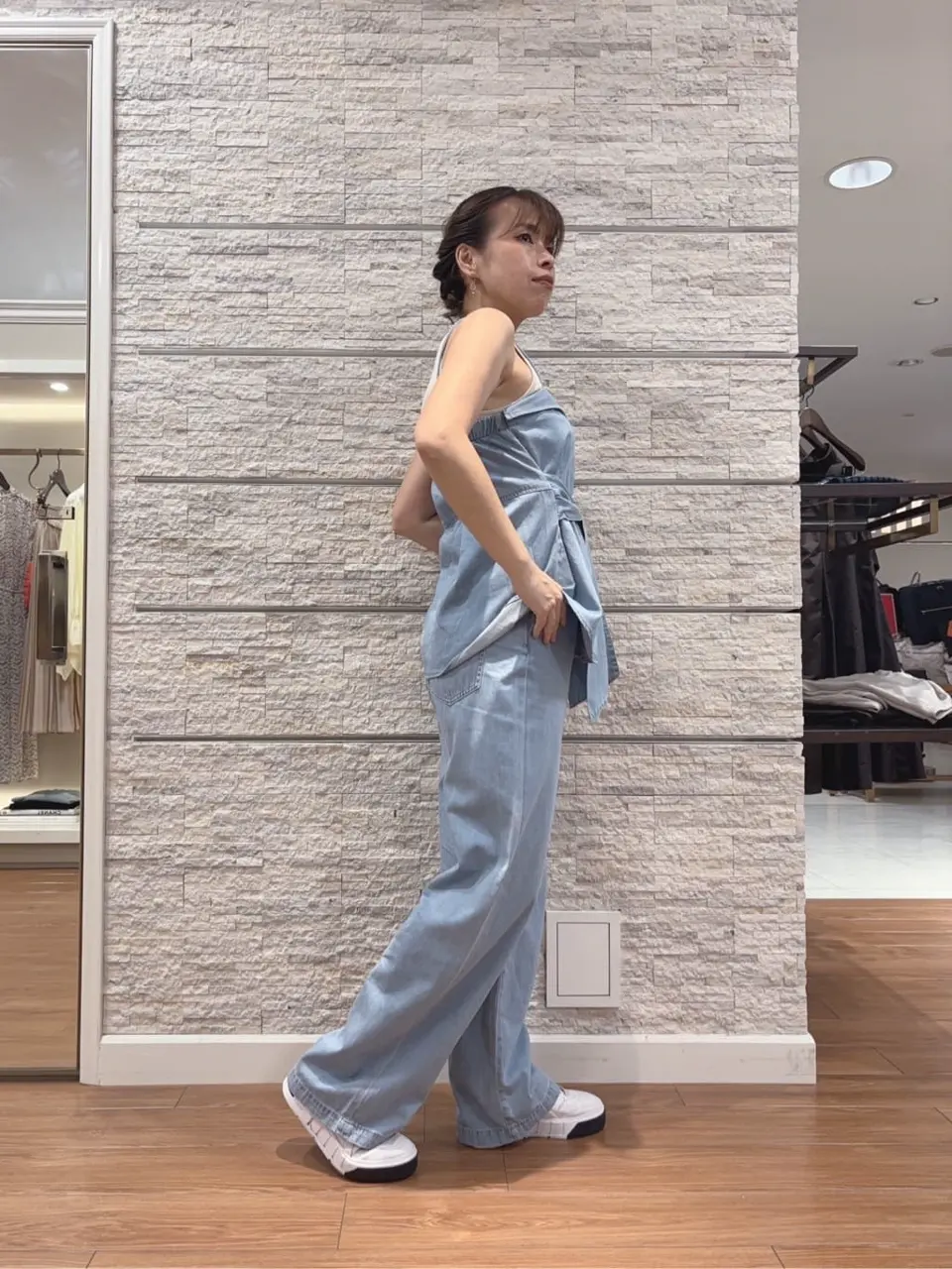 23区 犬塚 コーディネート画像