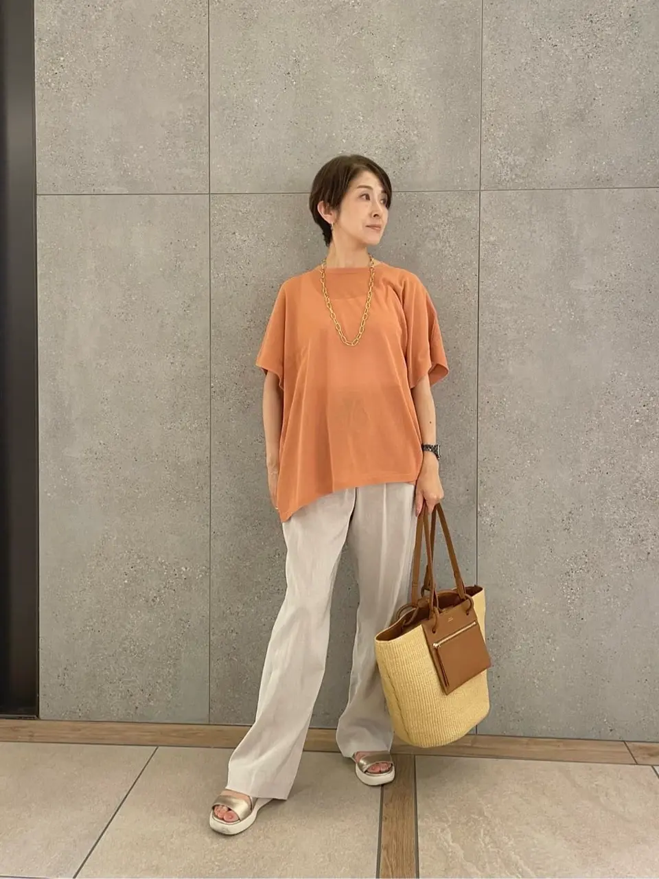  スタッフ コーディネート画像