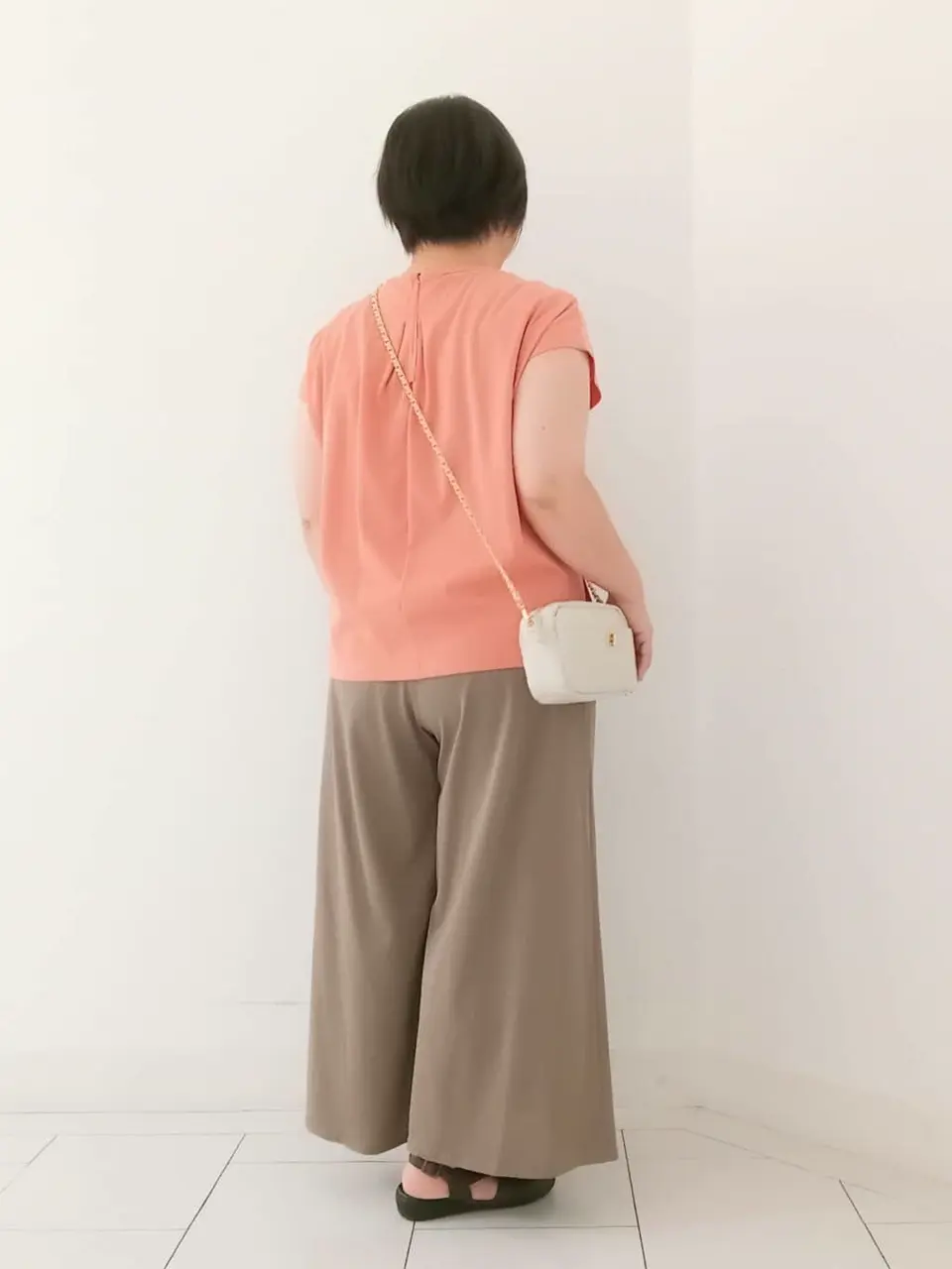 23区 影 コーディネート画像