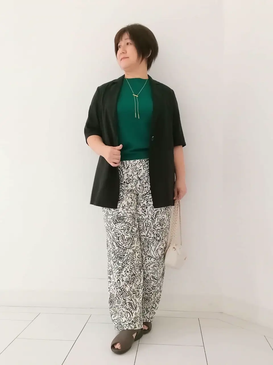 23区 影 コーディネート画像