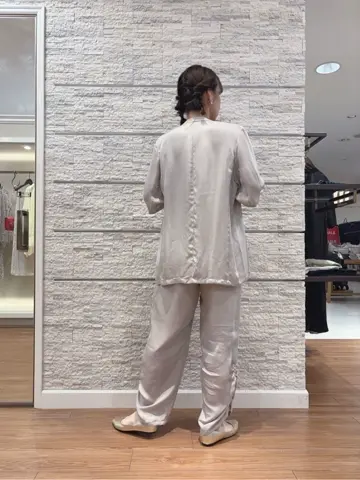 23区 犬塚 コーディネート画像