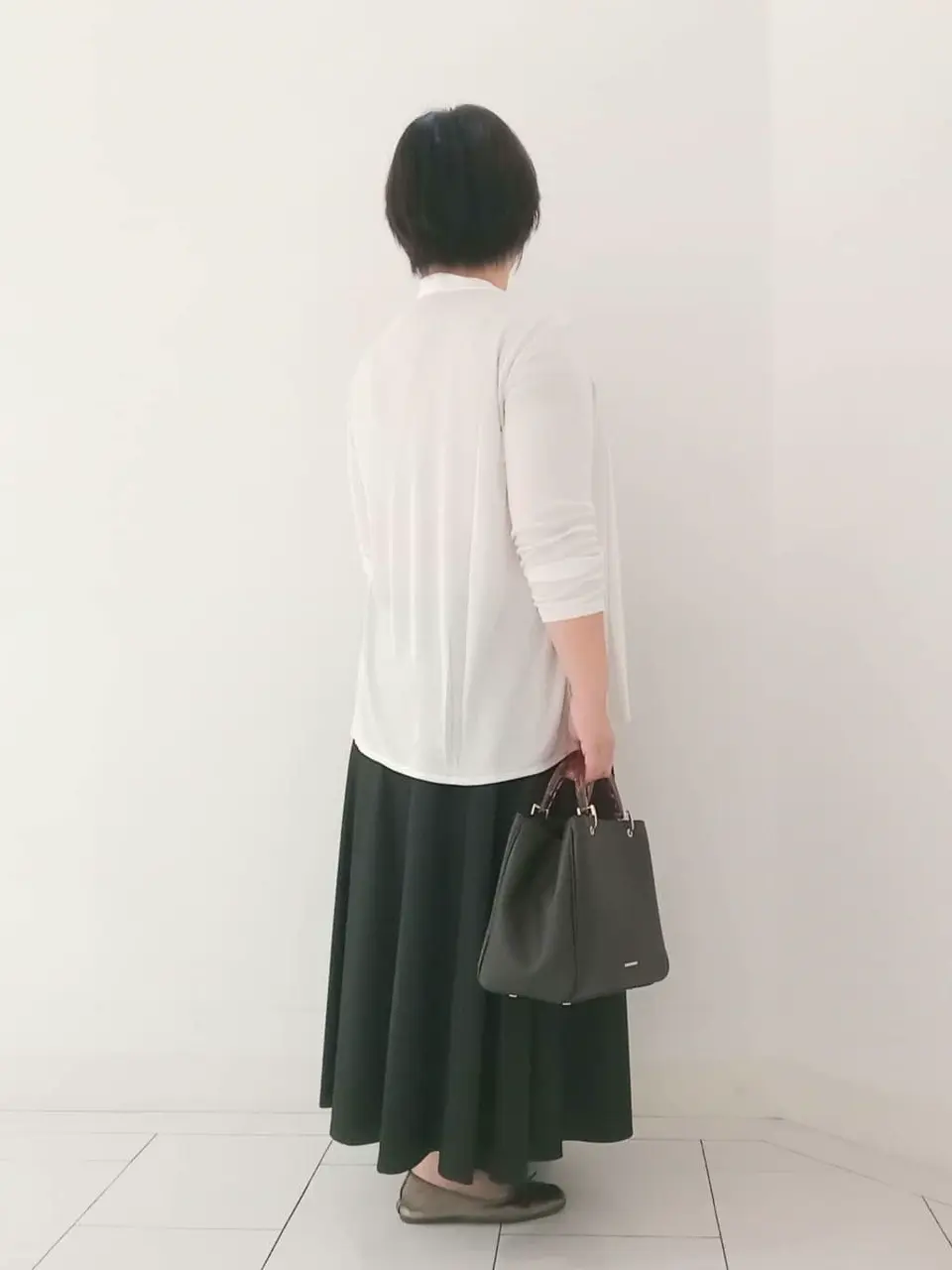 23区 影 コーディネート画像