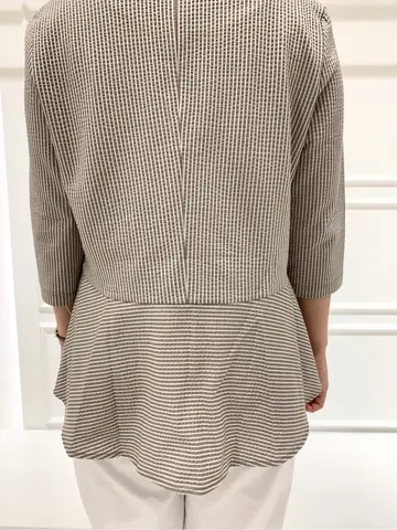 23区 望月 コーディネート画像