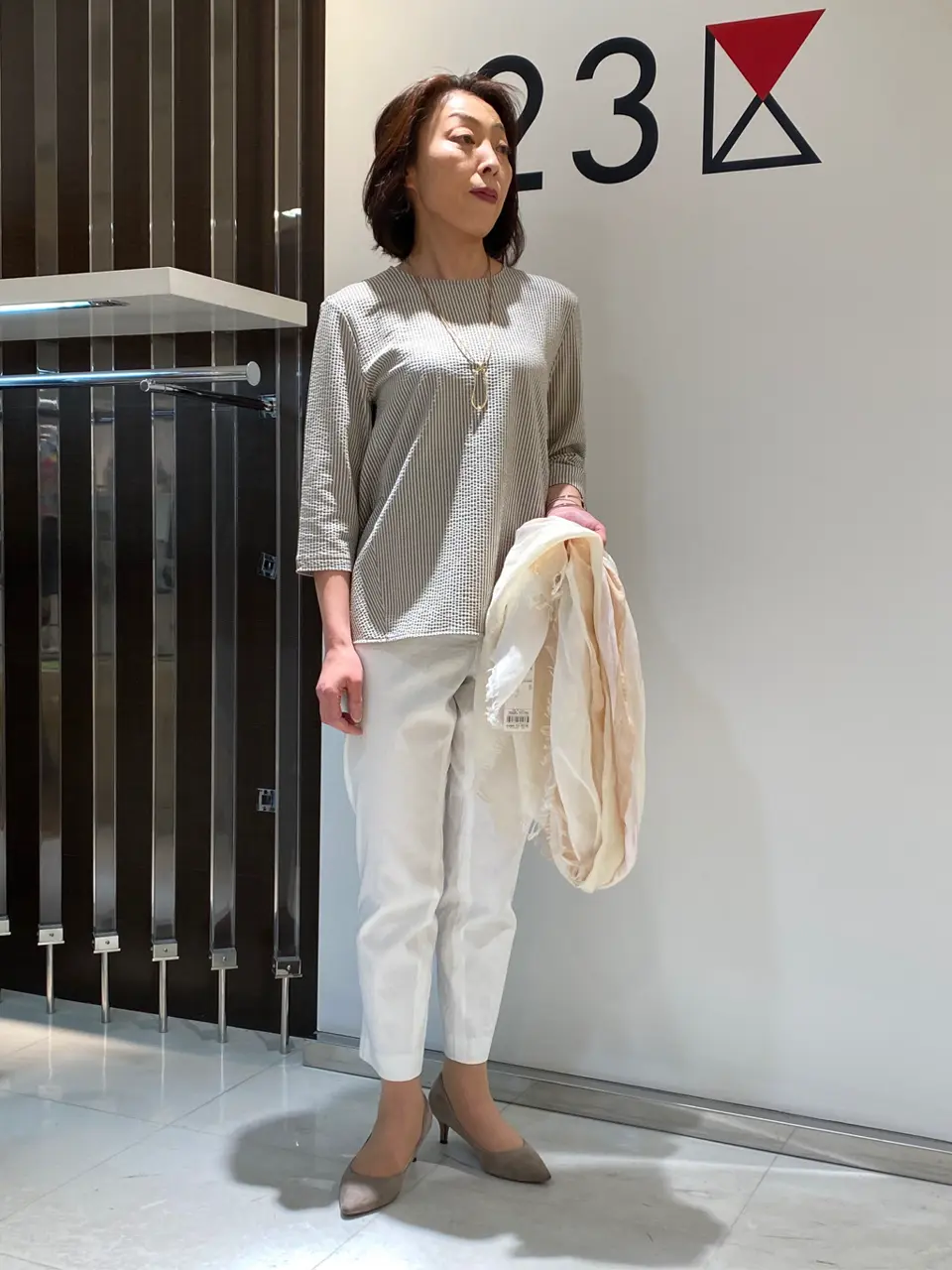 23区 武田 コーディネート画像
