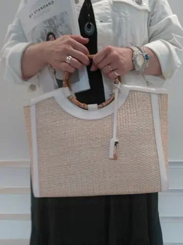 23区 武田 コーディネート画像