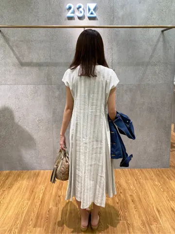 23区 Kanako コーディネート画像