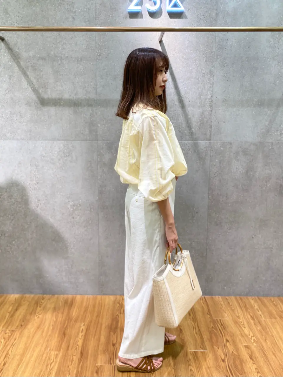 23区 Kanako コーディネート画像