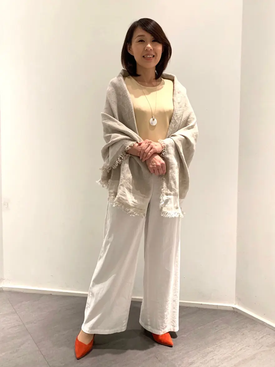  宇井 コーディネート画像