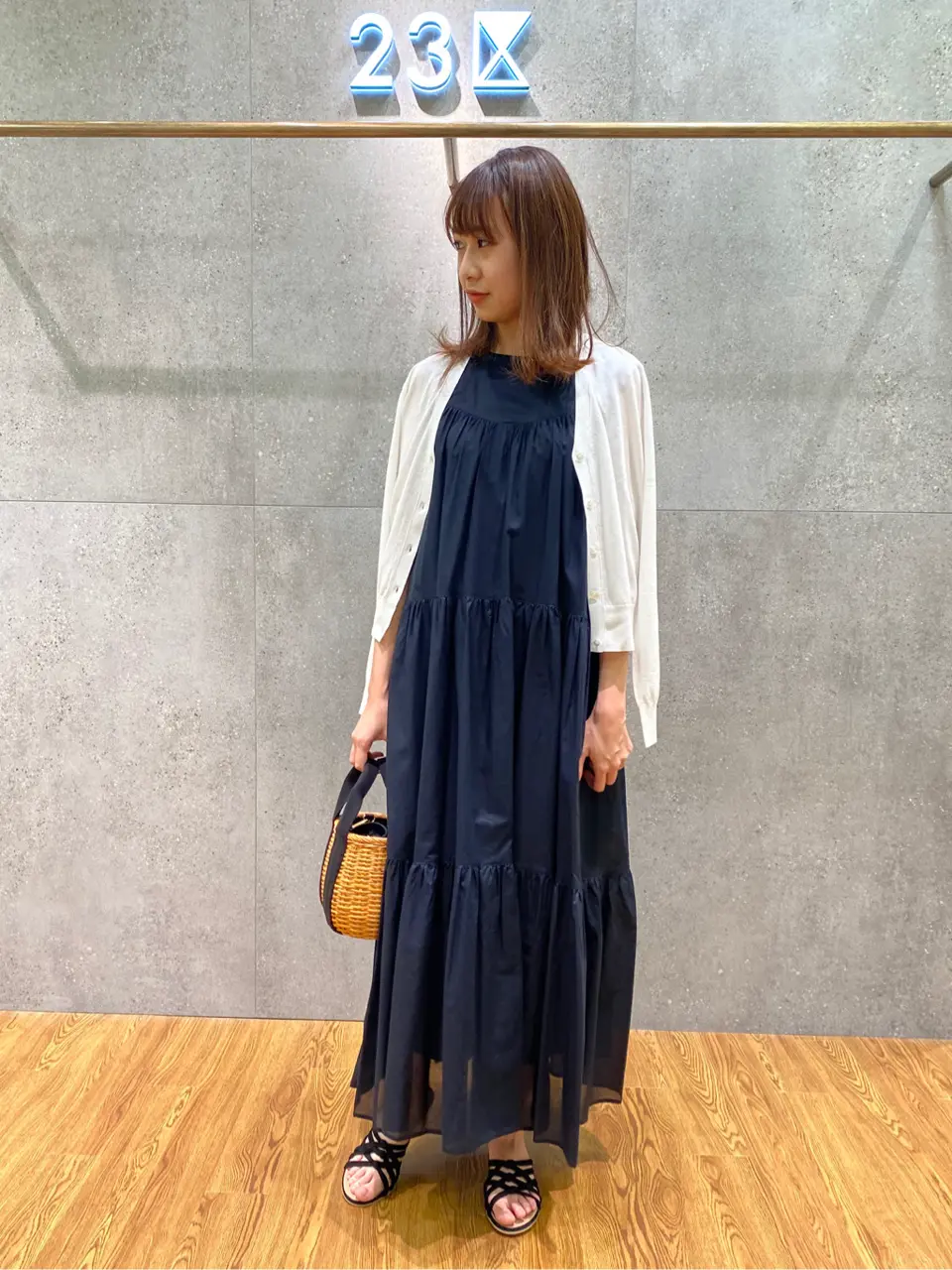 23区 Kanako コーディネート画像