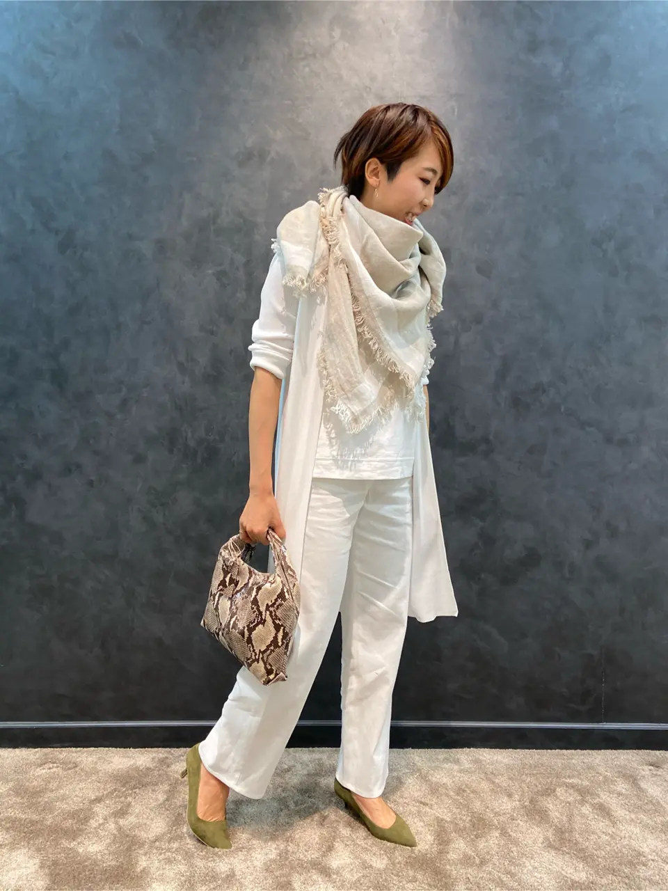 23区 佐藤 コーディネート画像