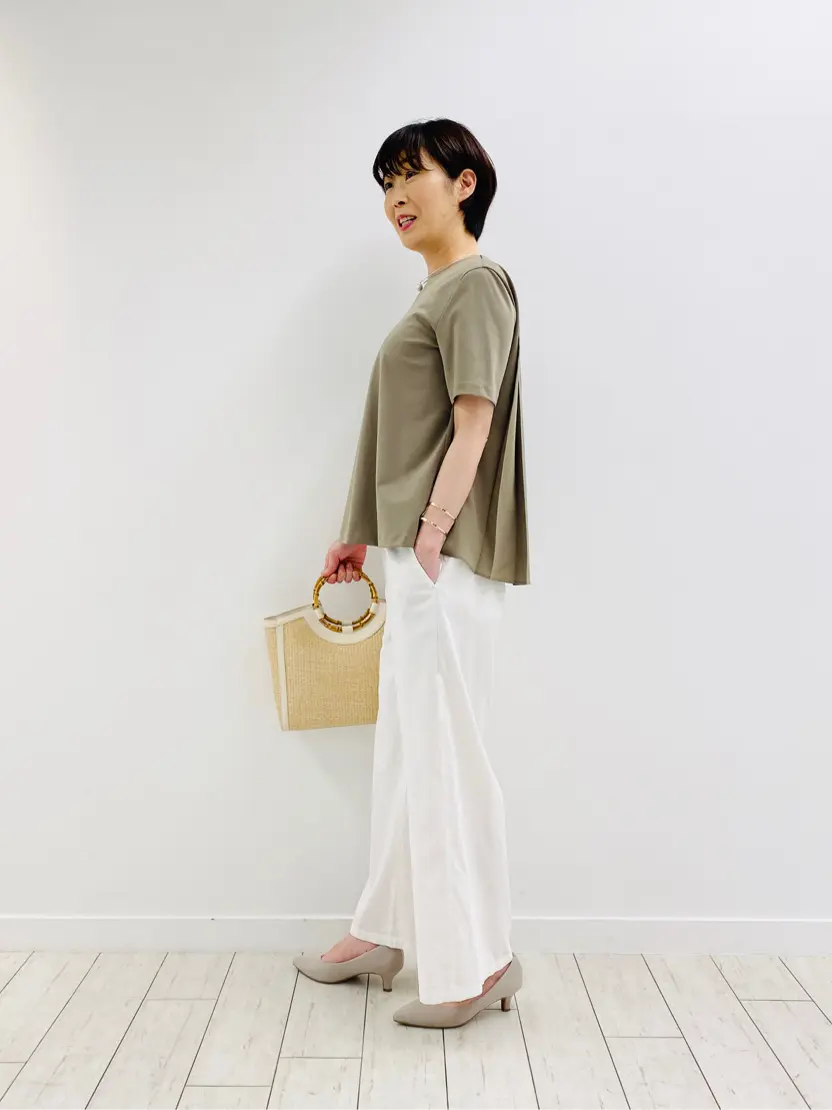  岩舘 コーディネート画像