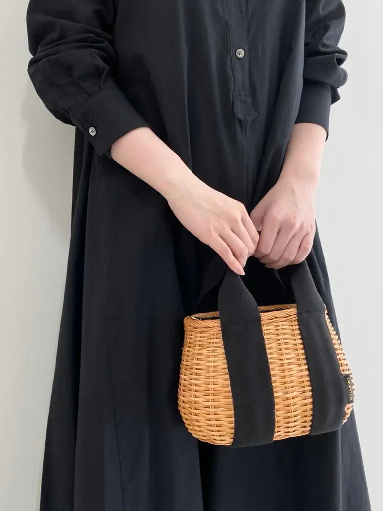 23区 善家 コーディネート画像