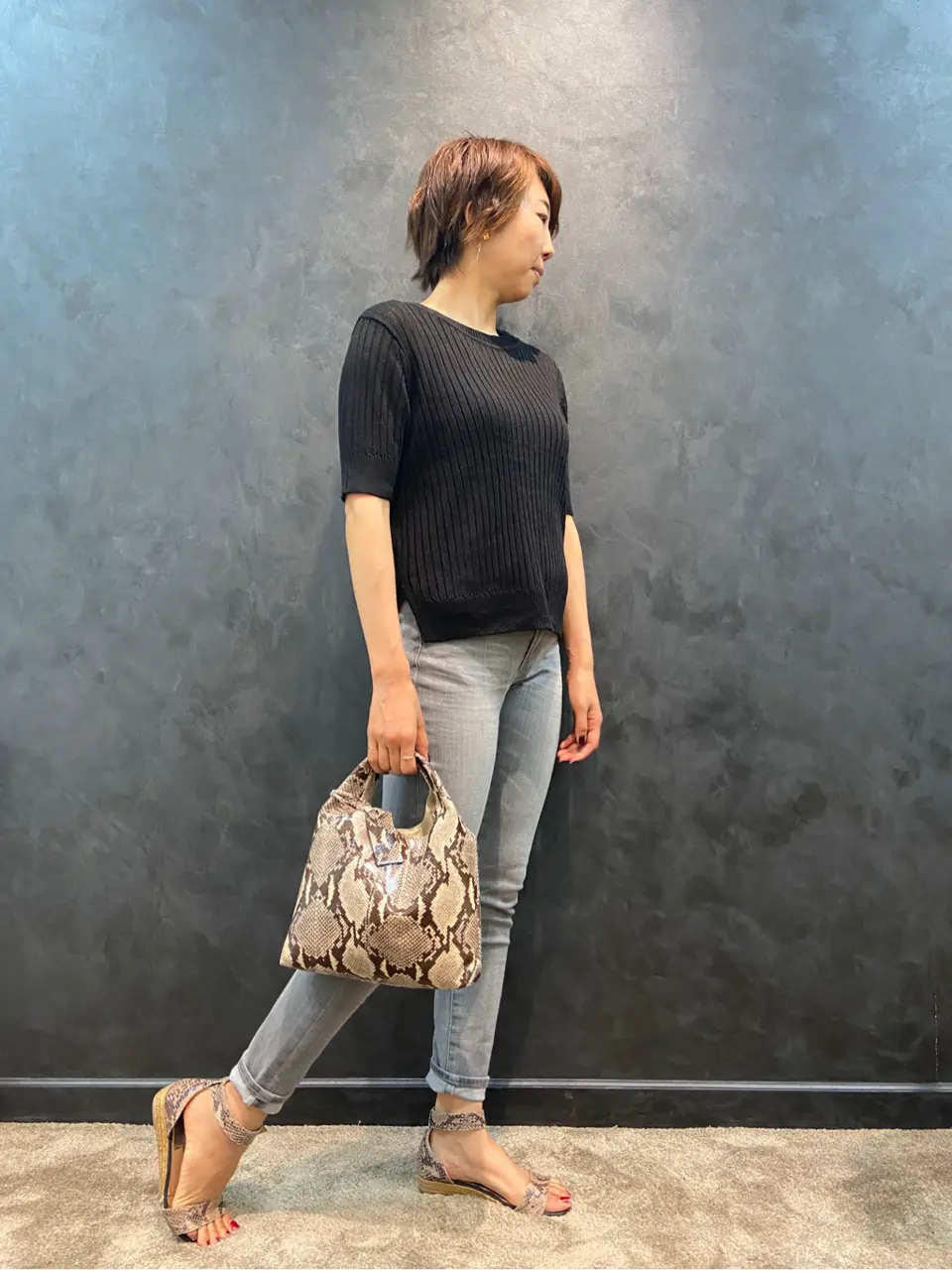 23区 佐藤 コーディネート画像