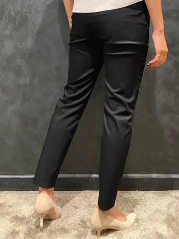 23区 佐藤 コーディネート画像