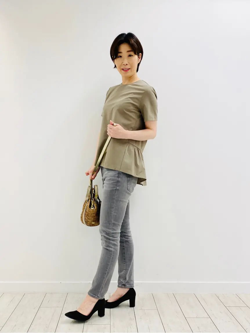  岩舘 コーディネート画像