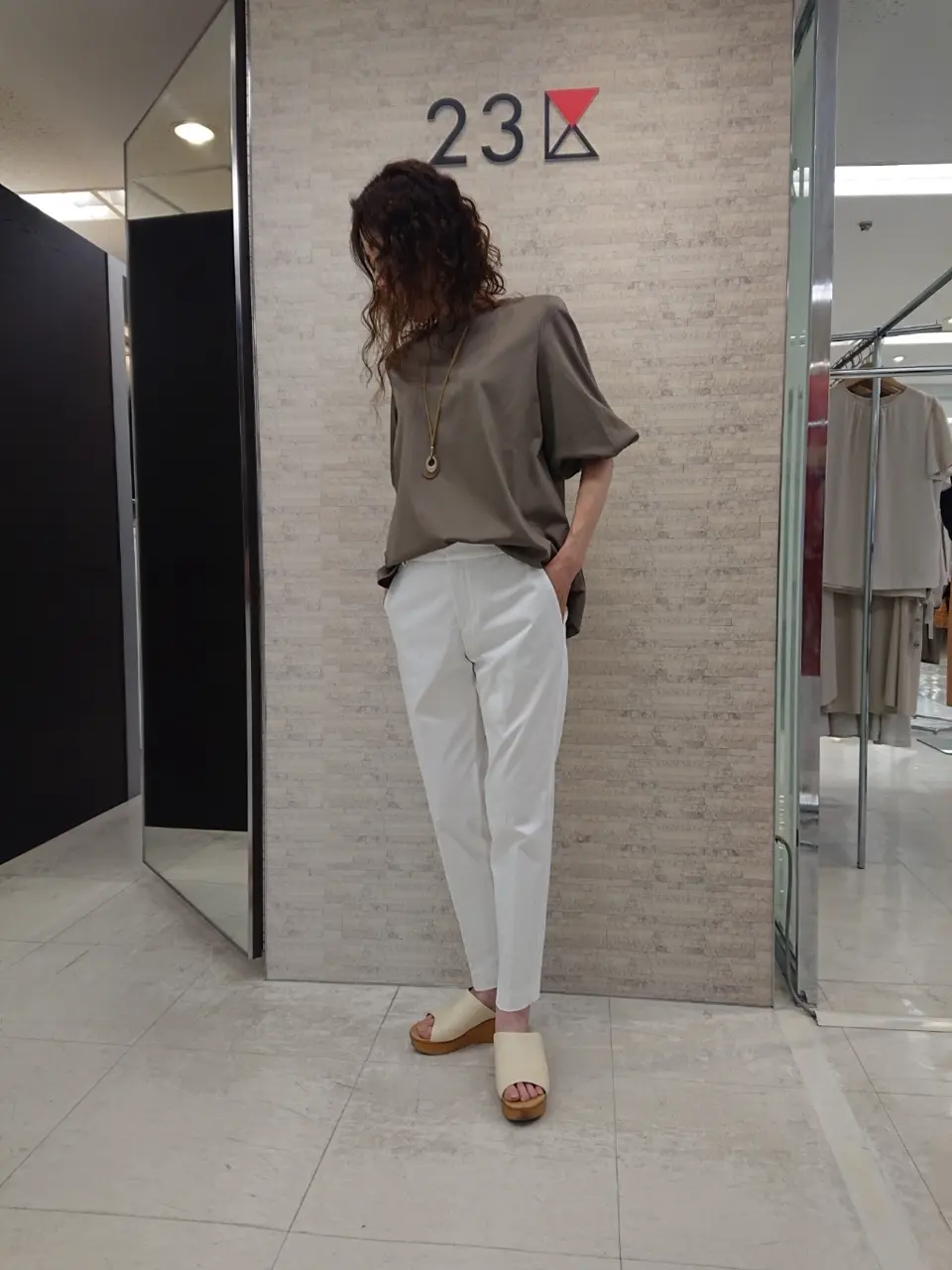 23区 半澤 コーディネート画像