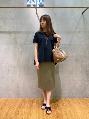 23区 Kanako コーディネート画像