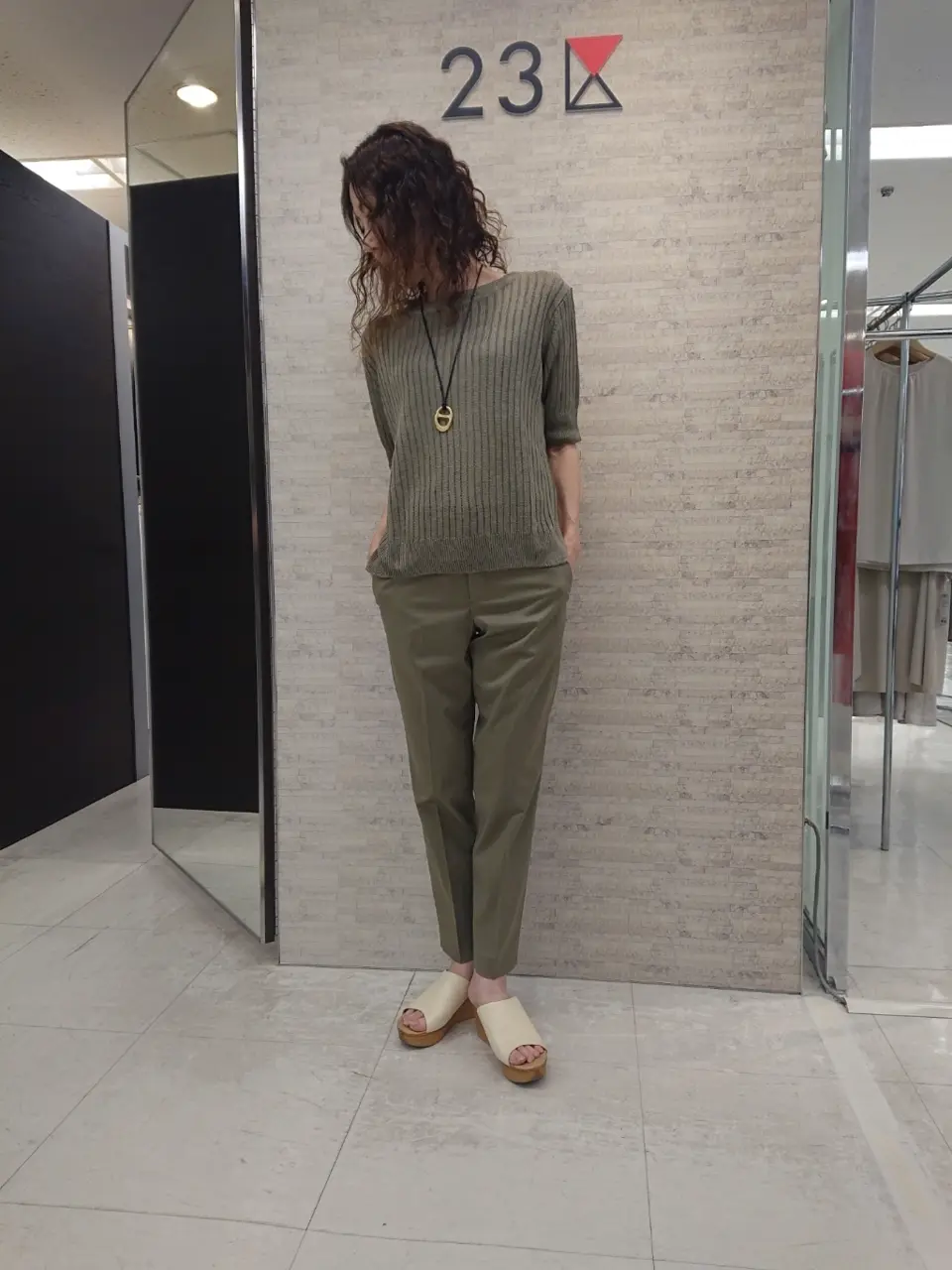 23区 半澤 コーディネート画像