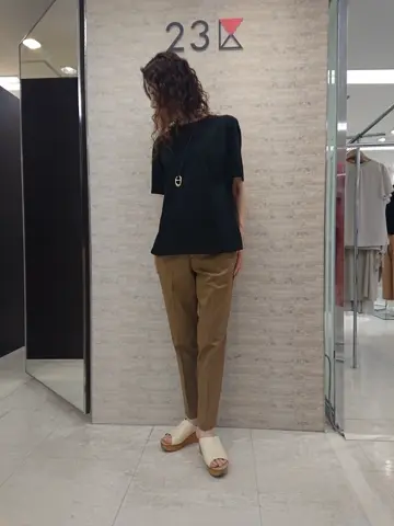 23区 半澤 コーディネート画像