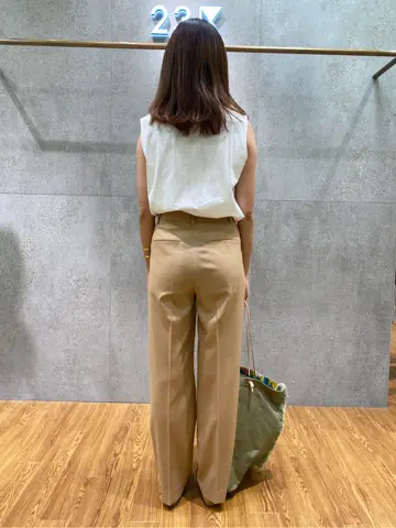 23区 Kanako コーディネート画像