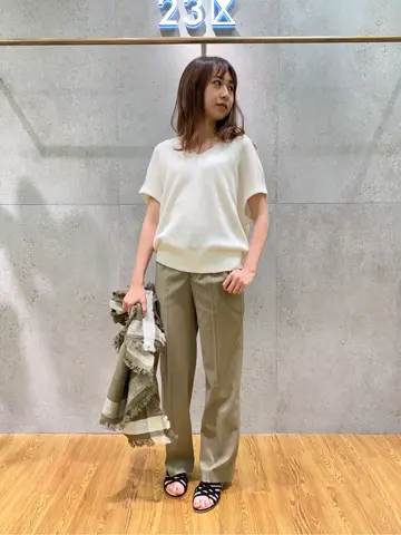 23区 Kanako コーディネート画像