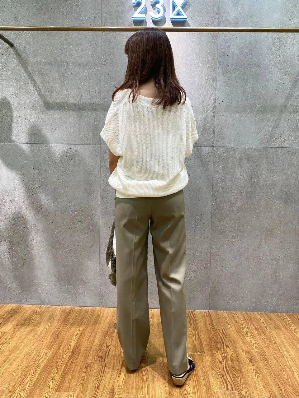 23区 Kanako コーディネート画像