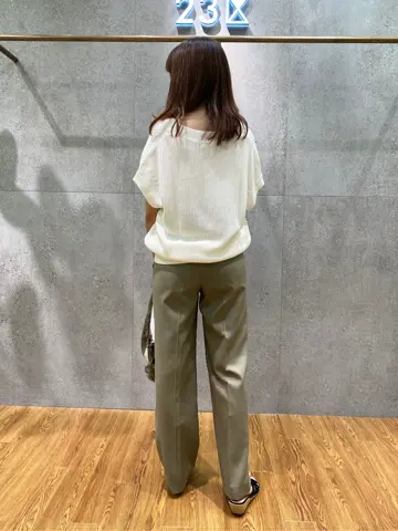 23区 Kanako コーディネート画像