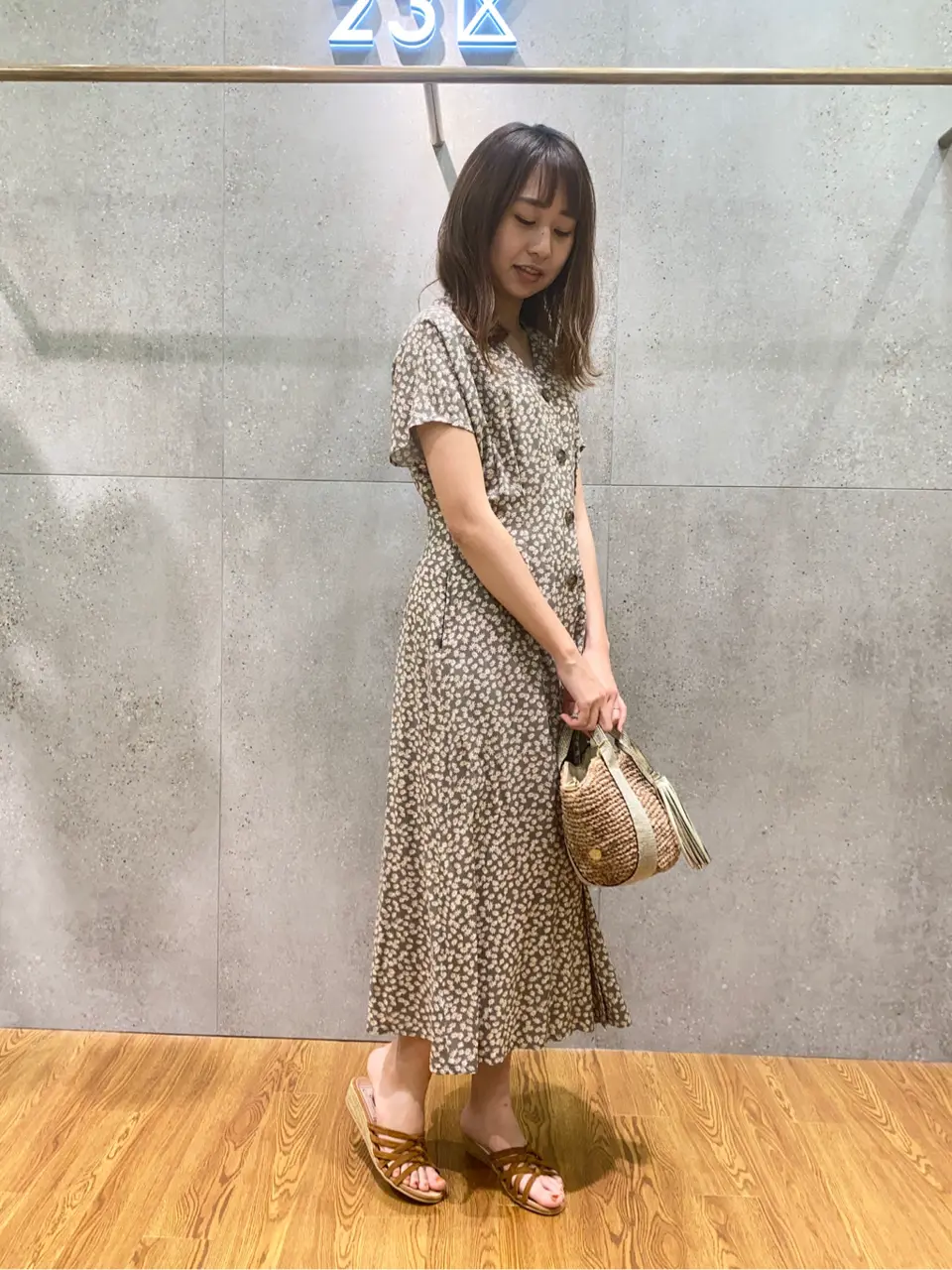 23区 Kanako コーディネート画像