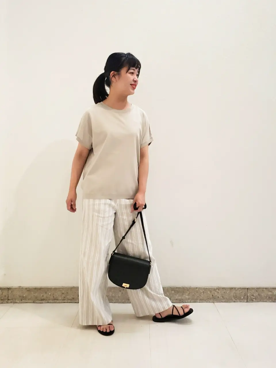  阿多 コーディネート画像