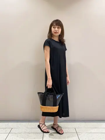 23区 Kanako コーディネート画像