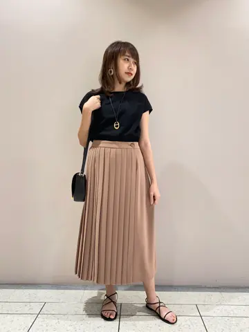 23区 Kanako コーディネート画像