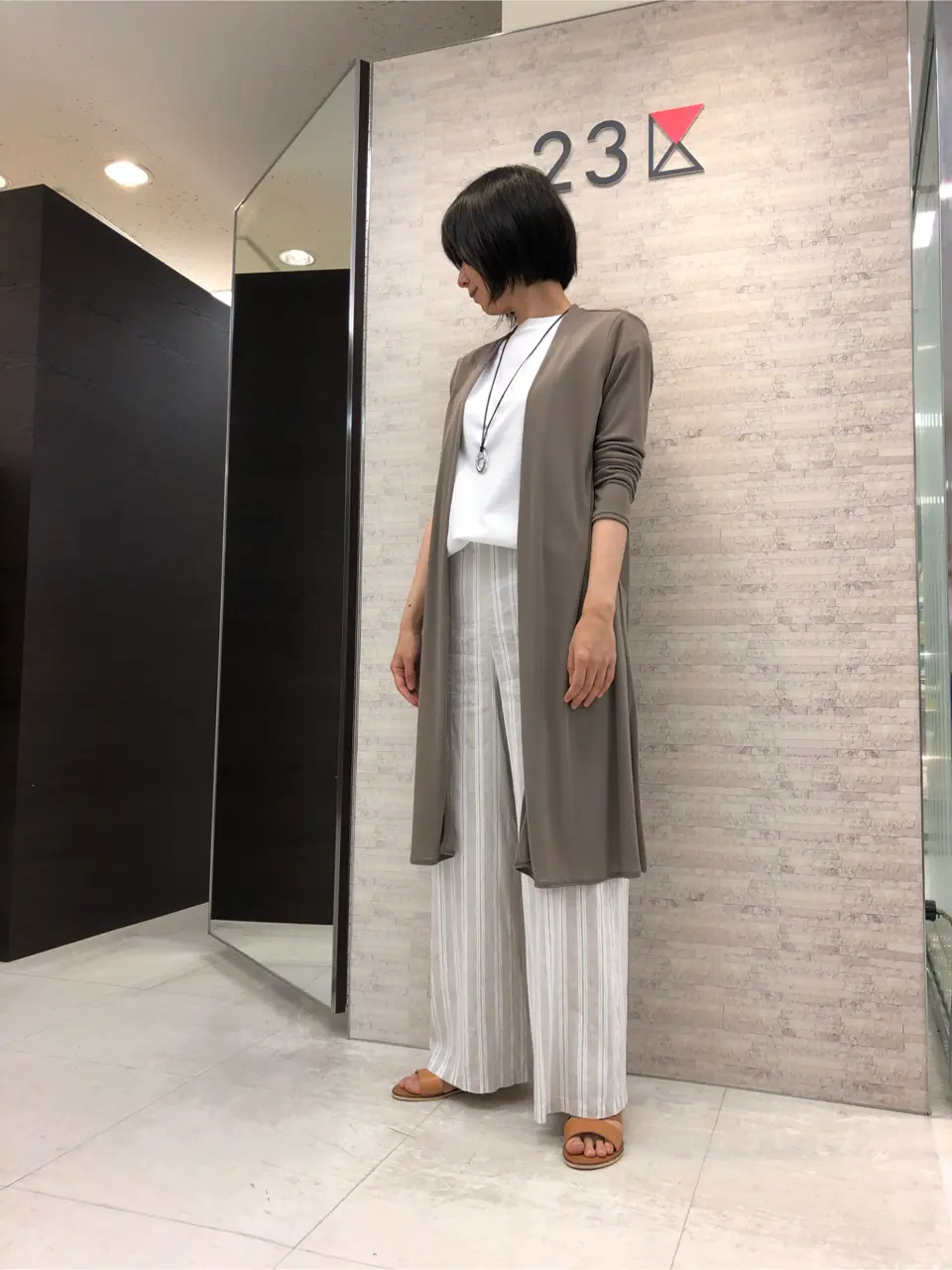  スタッフ コーディネート画像