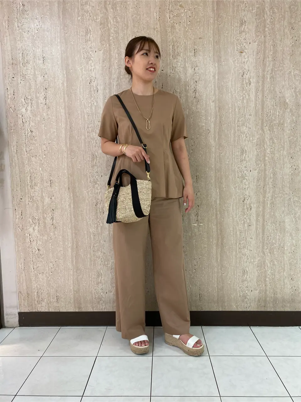  スタッフ コーディネート画像