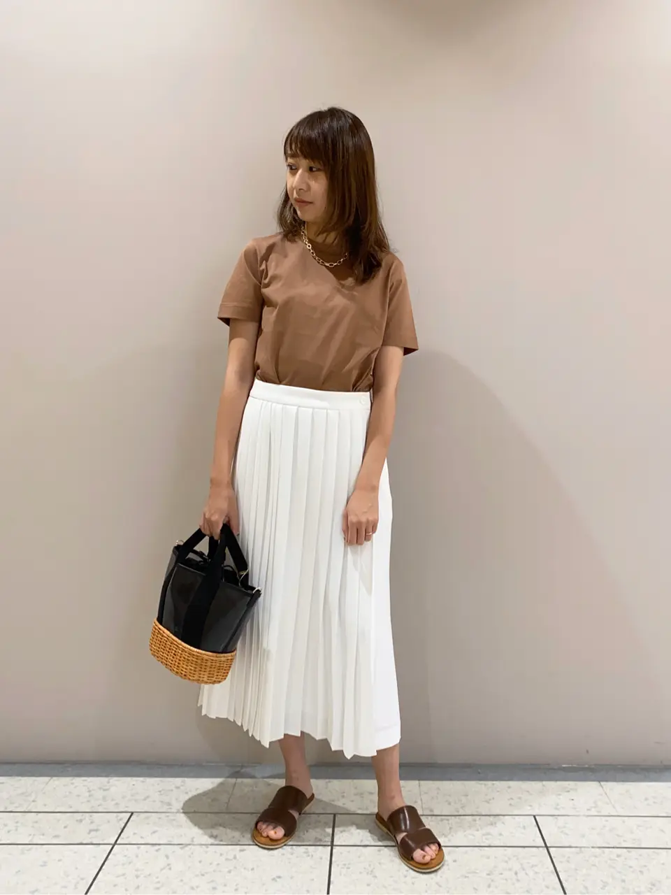 23区 Kanako コーディネート画像