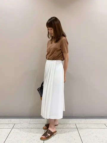 23区 Kanako コーディネート画像