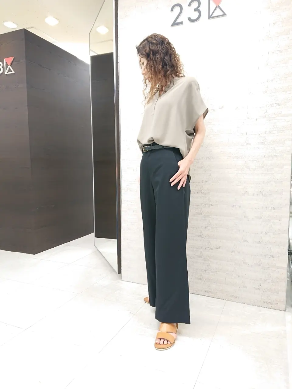 23区 半澤 コーディネート画像