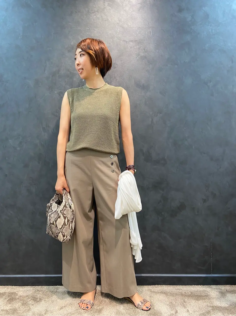 23区 佐藤 コーディネート画像