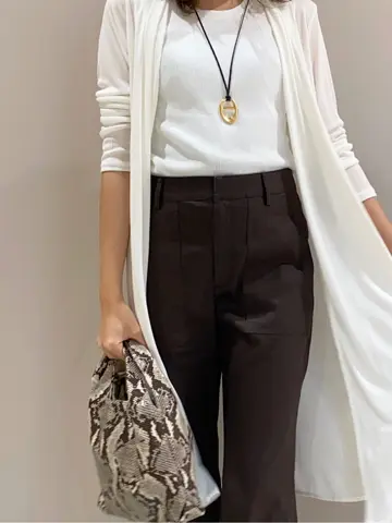 23区 Kanako コーディネート画像