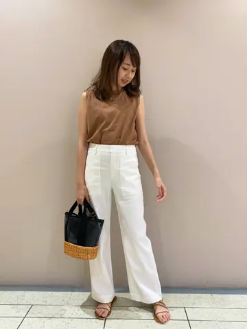 23区 Kanako コーディネート画像