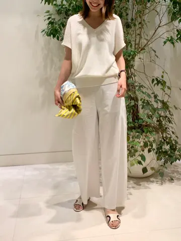 23区 秋葉 コーディネート画像