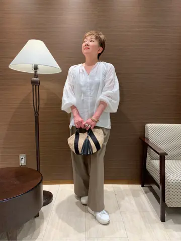 23区 塩谷美喜 コーディネート画像