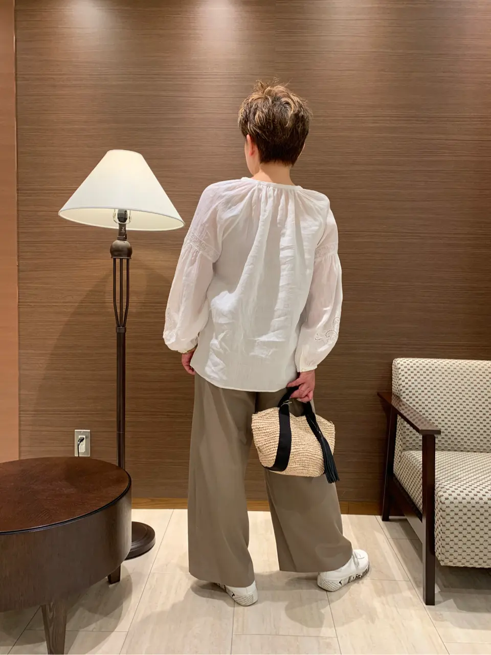 23区 塩谷美喜 コーディネート画像