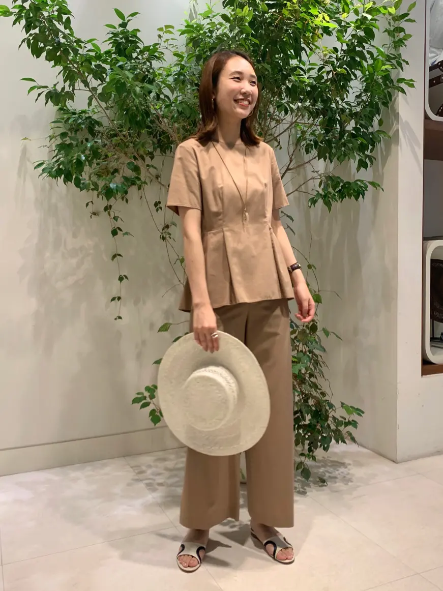 23区 秋葉 コーディネート画像