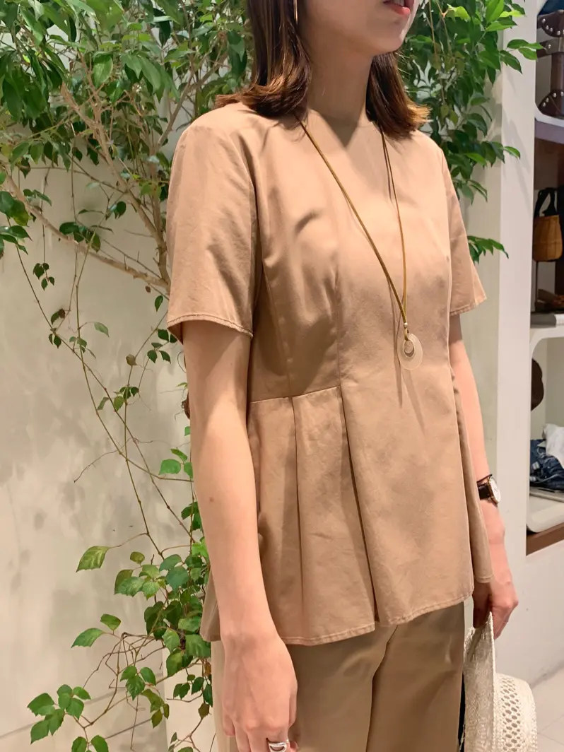 23区 秋葉 コーディネート画像